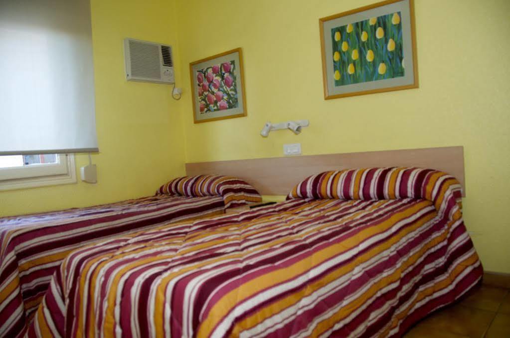 Hostal El Jardín Benidorm Exterior foto